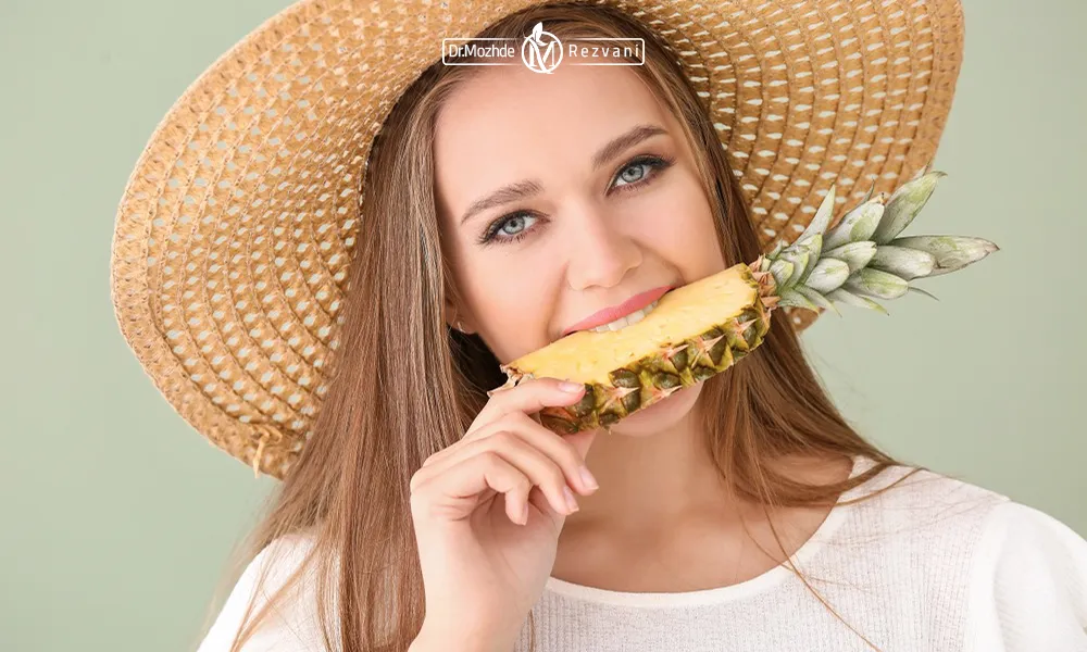 خوردن آناناس برای درمان کبودی بعد از ژل لب
