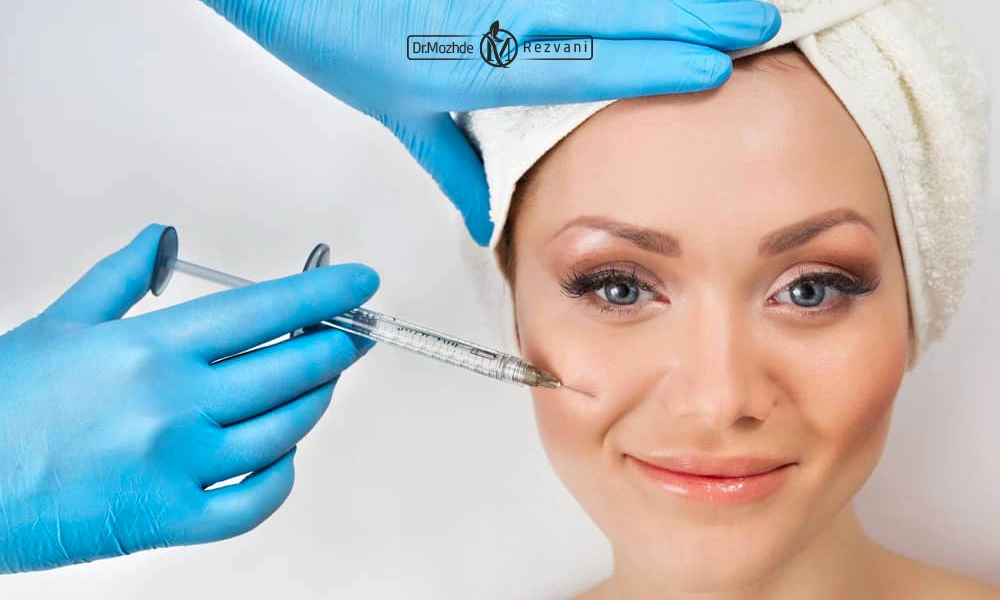 تزریق فیلر برای یک خانم توسط پزشک | درمان صورت نامتقارن